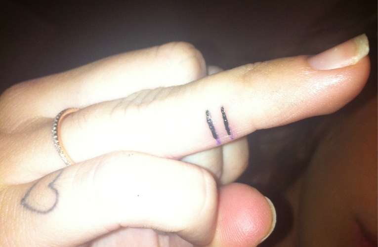 Miley Cyrus Gets Equality Symbol Tattoo; Tweaches ‘All Love Is Equal’