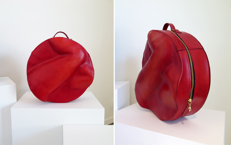 Body-Shaped Luggage Makes You Want To Reveal What’s Inside