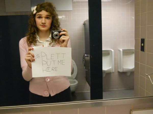 the-awesome-photo-campaign-to-end-transphobic-bathroom-bills-2
