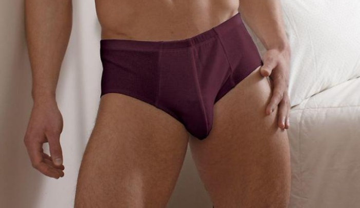 This Man’s 19-Inch Penis Is Destroying His Life
