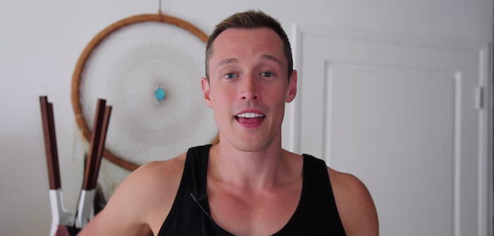 VIDEO: Does The Rose Gold iPhone Make You Gay?