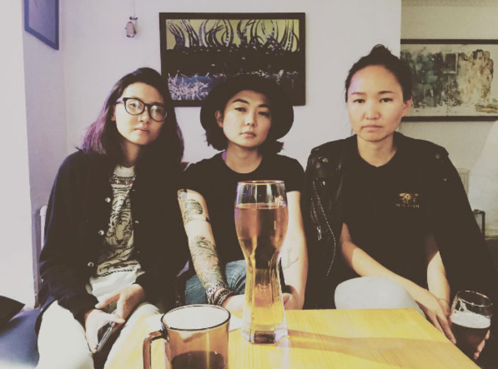 d.d/h.z, Mongolia, gay bar, LGBT, Gawker, lesbian, women