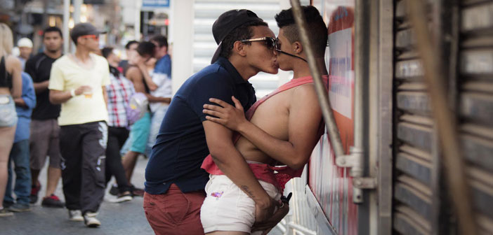 Rio 2016: Uma Cartilha Sobre Homofobia, Direitos LGBTQ e Sexo Gay No Rio