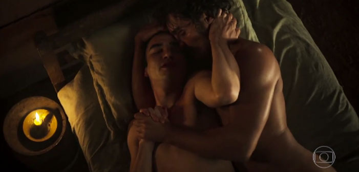 Primeira Cena de Sexo Gay Na TV Brasileira Mostra Bunda Com Muito Bom Gosto