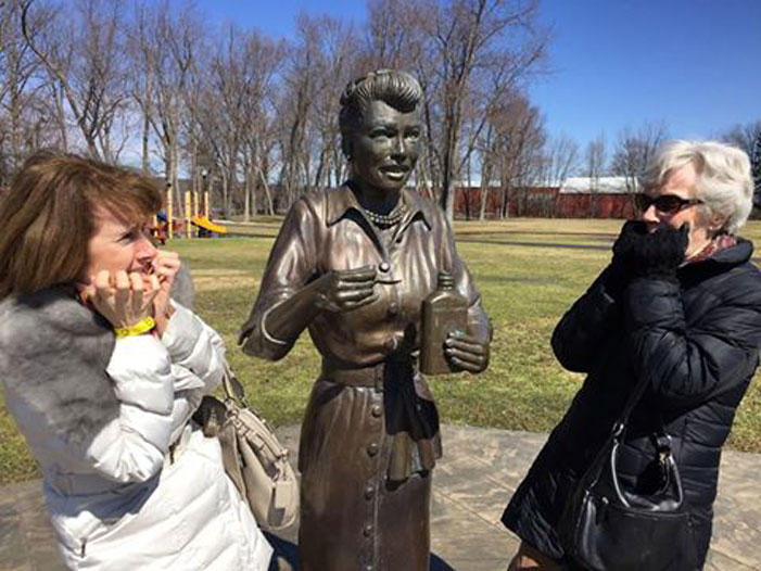 Lucille Ball, sculpture, scary, Lucy, Dave Poulin
