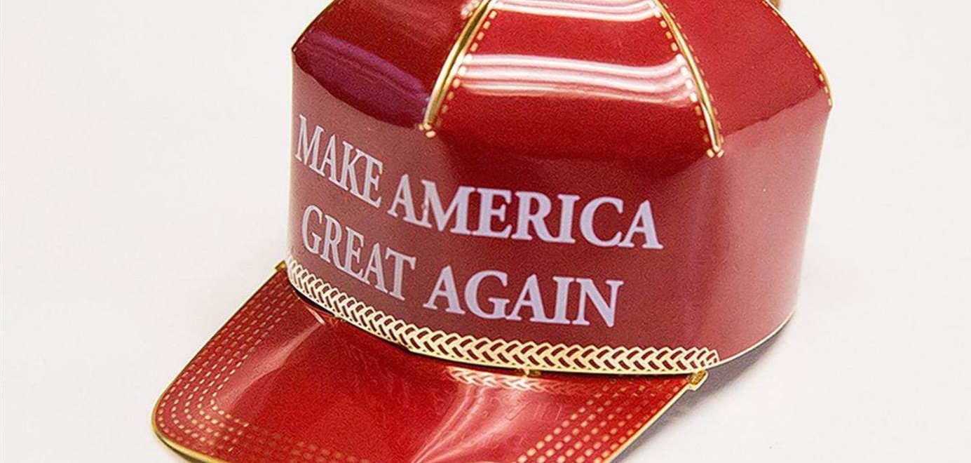 The Real ‘War on Christmas’ Is This $149 Trump Ornament