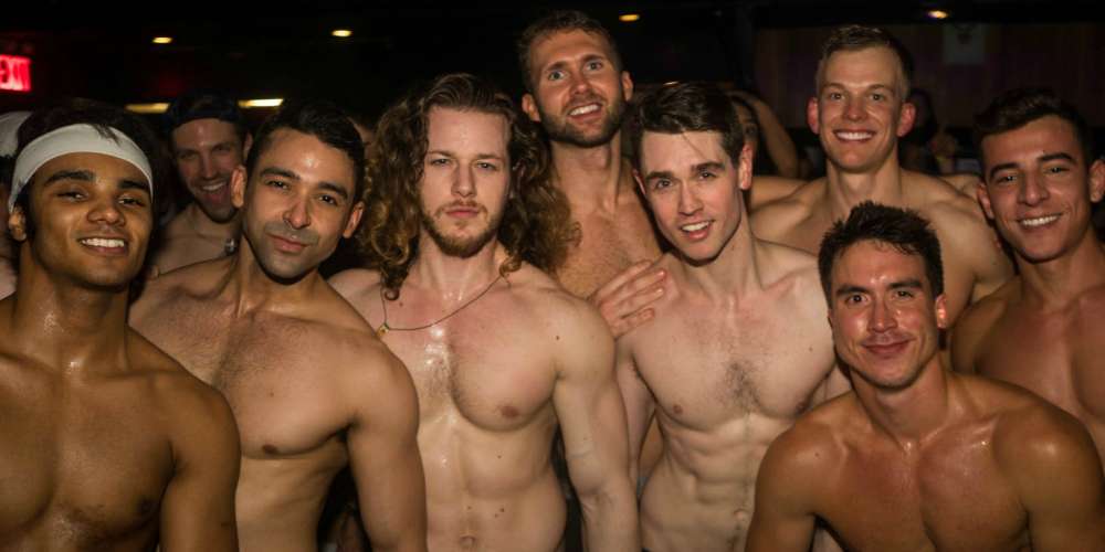 16 Sexy Shots from New York’s Matinee La Leche Party