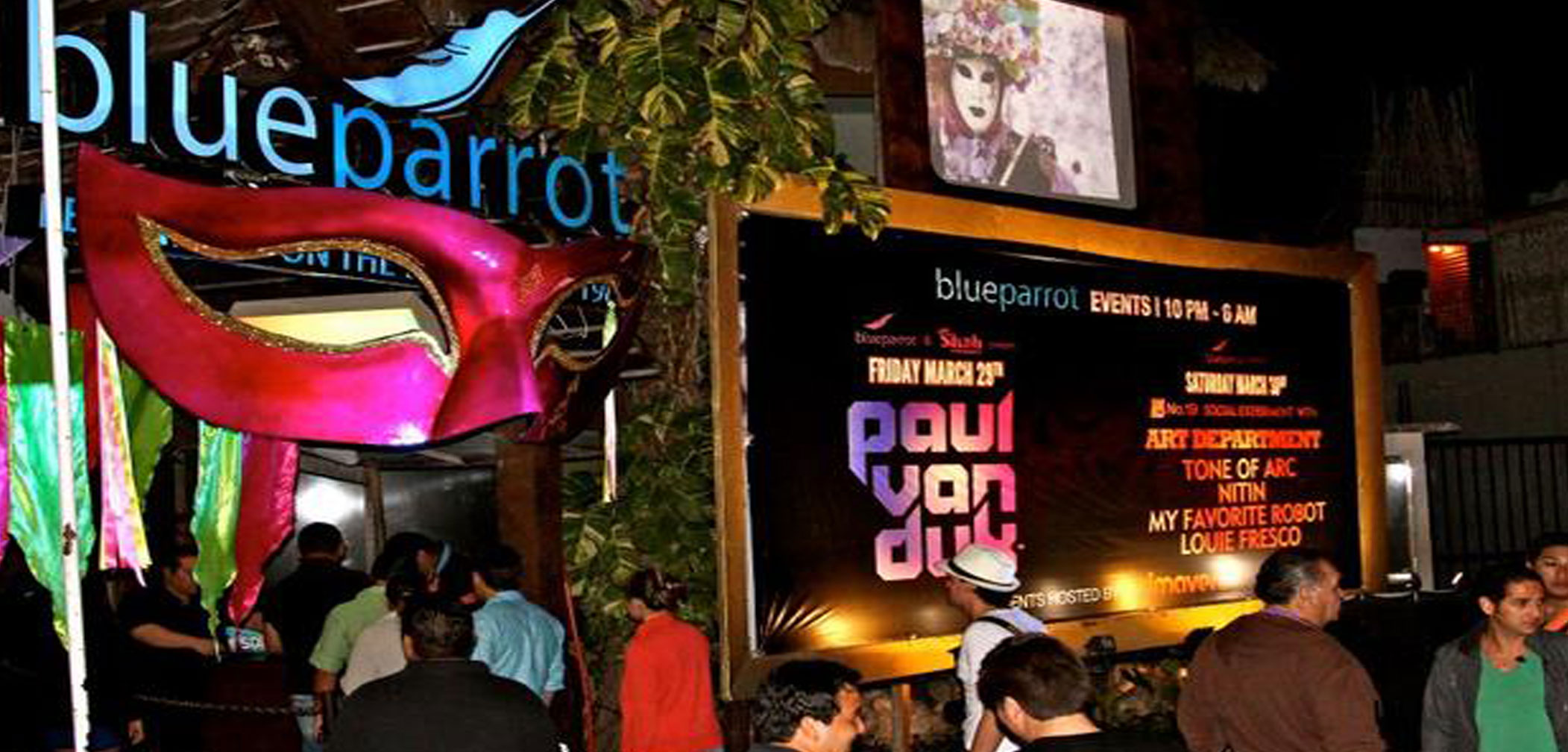 Gunman Kills 5 at a Gay-Friendly Bar During the BPM Electronic Music Festival