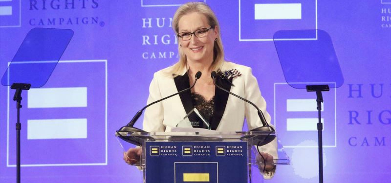 During Her Emotional Speech, Meryl Streep Slams Donald Trump Yet Again (Video)