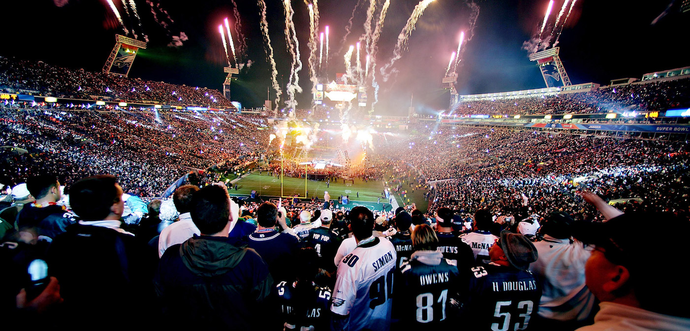 We’ve Gathered and Ranked the Decade’s Top 5 Super Bowl Halftime Shows (Video)