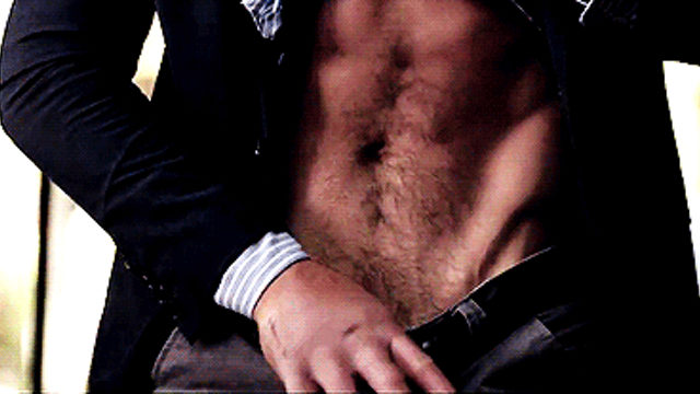 Zac Efron Shirtless