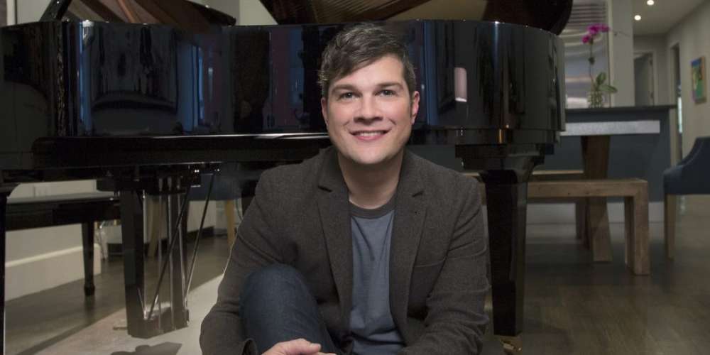 Broadway Orchestrator Stephen Oremus, Once Closeted, Now Loves His Gay Showtunes