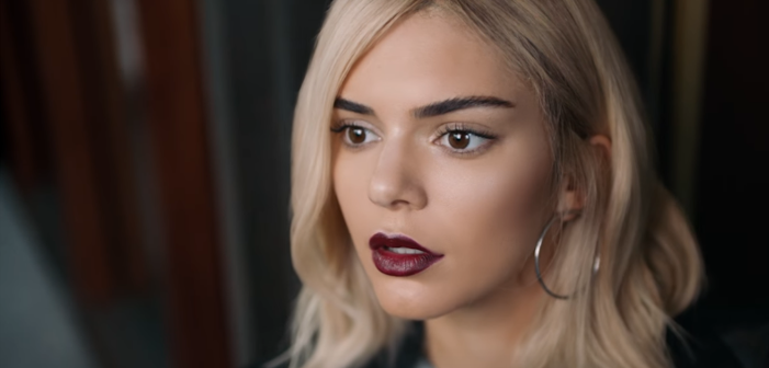 Twitter is Throwing Serious Shade at that Kendall Jenner Pepsi Commercial
