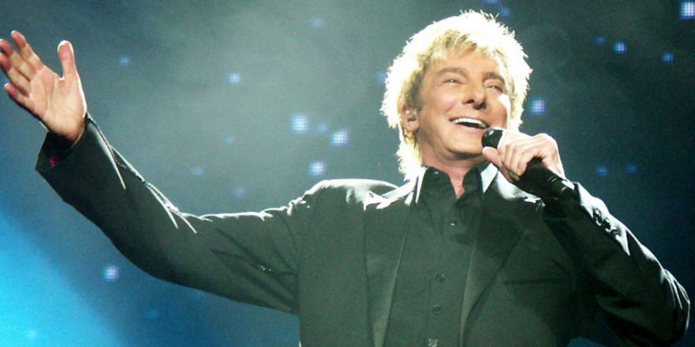 Barry Manilow Sale del Clóset 3 Años Después de su Matrimonio Secreto