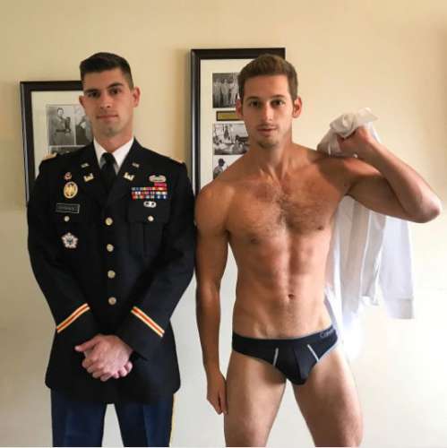 Max emerson naked