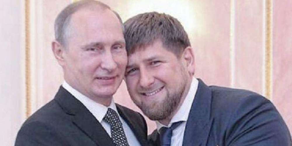5 Pics of Chechnya’s Homophobic President Being Really Affectionate with Men