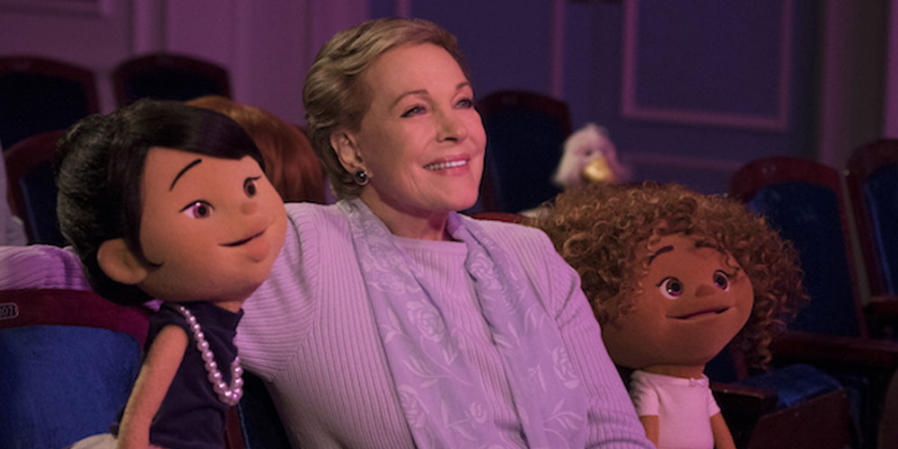 Julie Andrews s’oppose à la « guerre contre les arts » de Trump