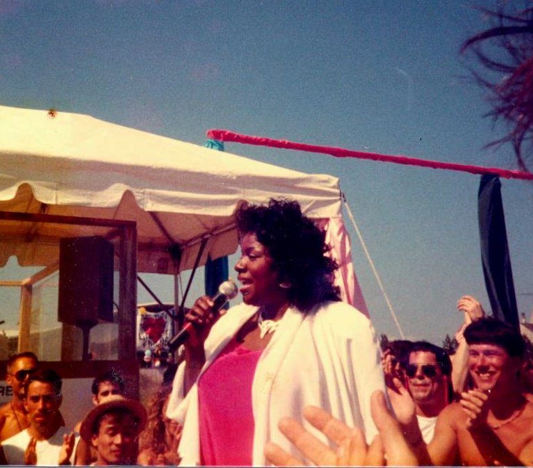 Gloria Gaynor