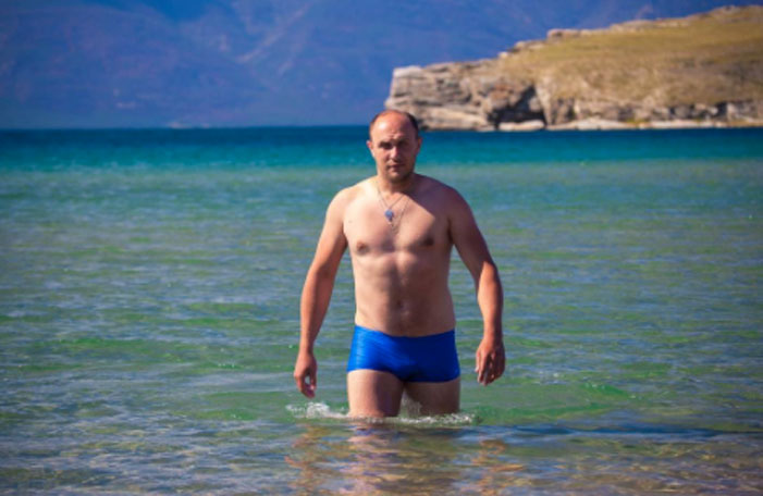 Putin Shirtless Challenge 14