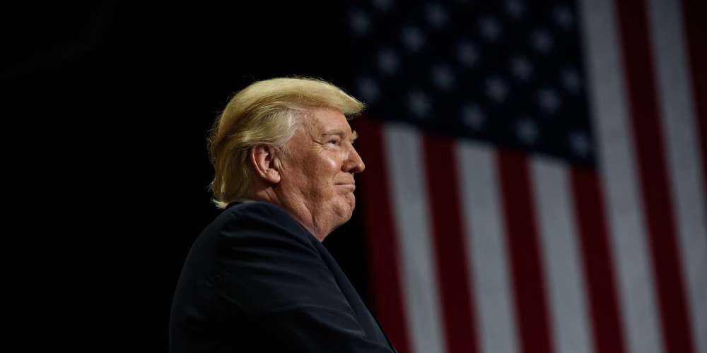 Trump persiste et signe l’interdiction des personnes trans dans l’armée des Etats-Unis