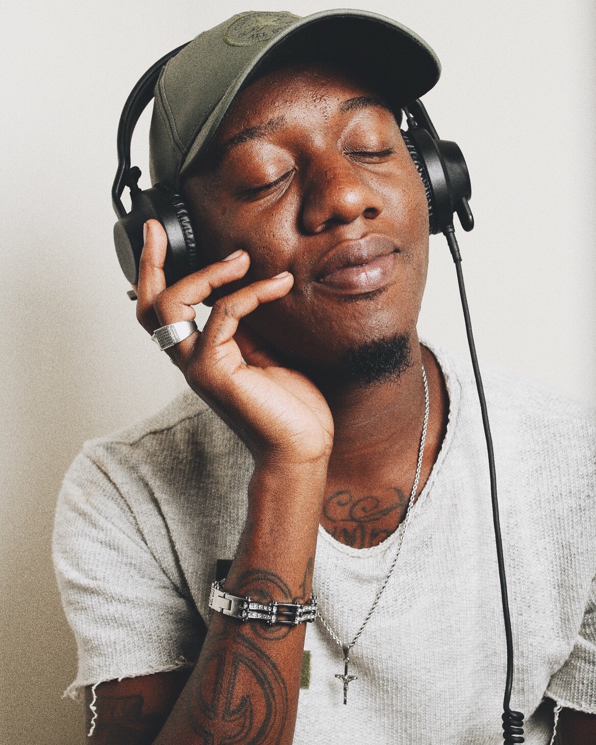 lgbt nightlife dj mikeq