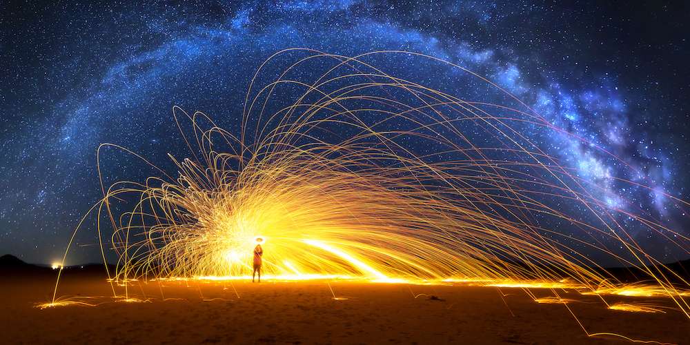 Ces 10 photos sexys du festival Burning Man vont vous faire regretter de ne pas y être allé