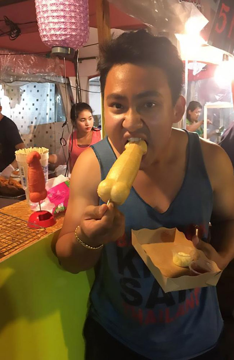 penis-shaped waffles 01