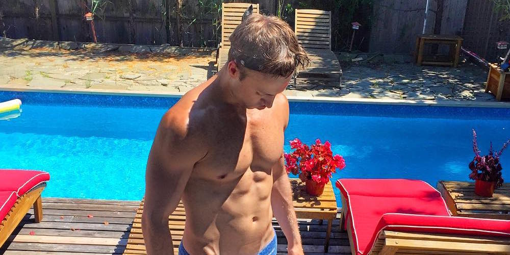 Instagram proíbe mala do boy causando uma grande discussão