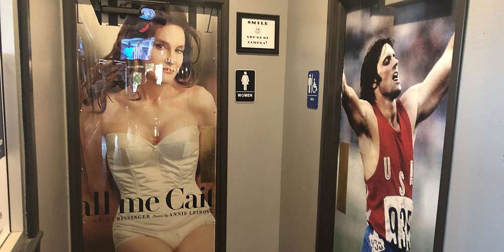 Restaurant Uses Images of Caitlyn Jenner Pre- and Post-Transition as Bathroom Signs, Internet Reacts
