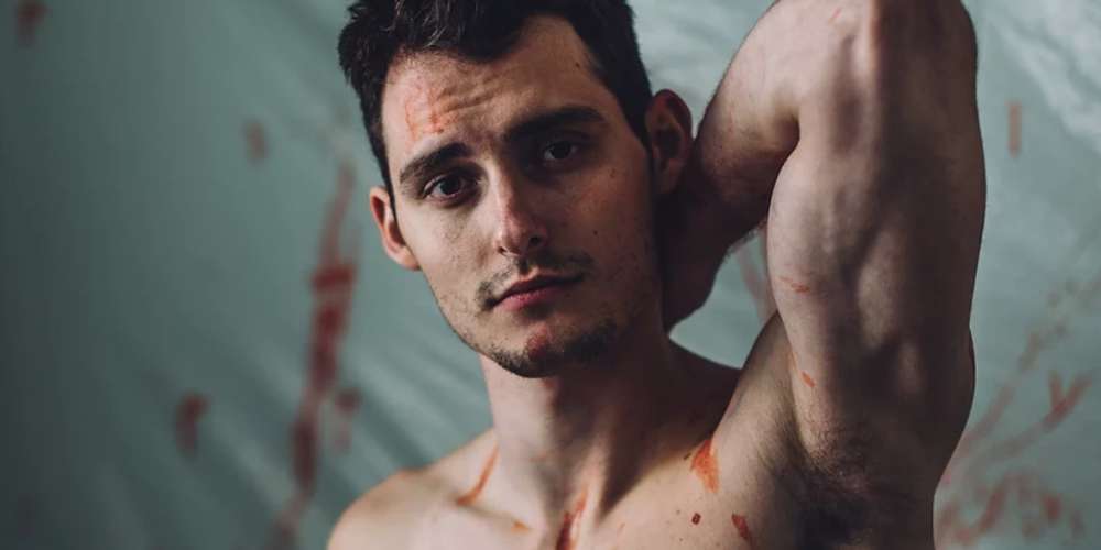 We Can't Help But Look at This Sexy Dexter Inspired Photo We Can't Help But Look at This Sexy Dexter Inspired Photo