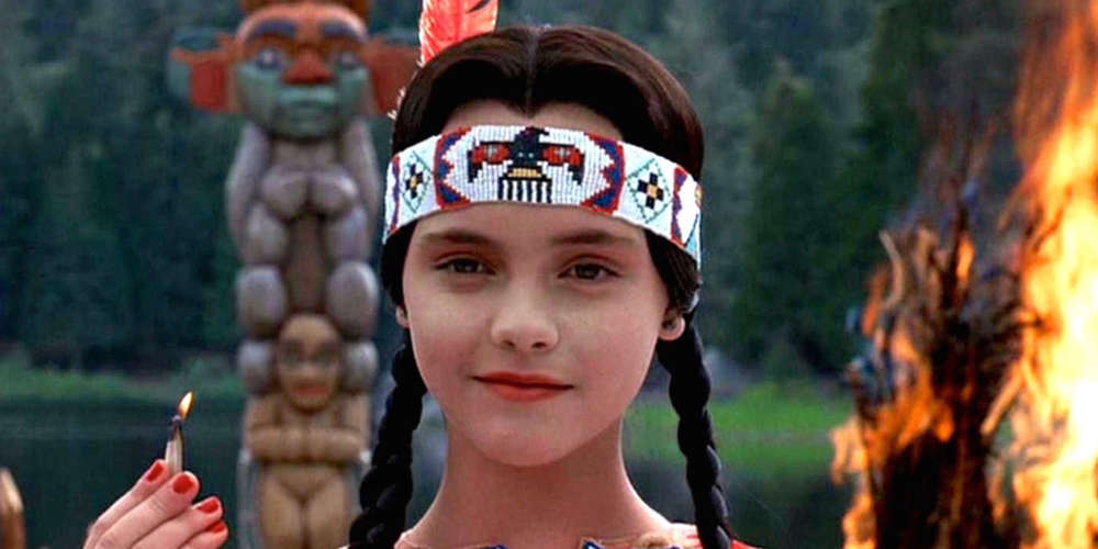 Let’s Explore the Weird Backstory Behind ‘Addams Family Values,’ the Perfect Thanksgiving Film