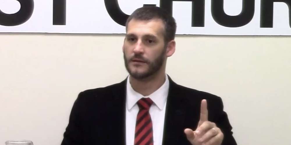 This Disgustingly Homophobic Sermon Tackles How ‘Good Christians’ Should Treat Gay Waiters