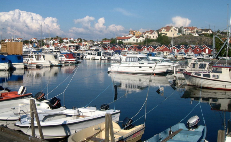 archipelago gothenburg gay hornet guide