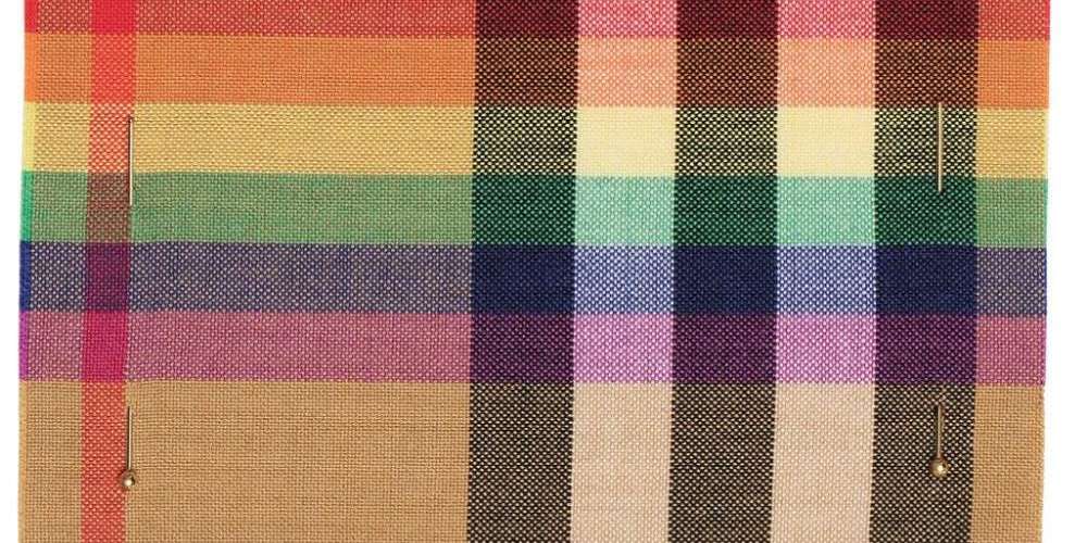 Burberry將推出彩虹格紋與慈善計畫 聲援LGBTQ+ 促進全球多元文化