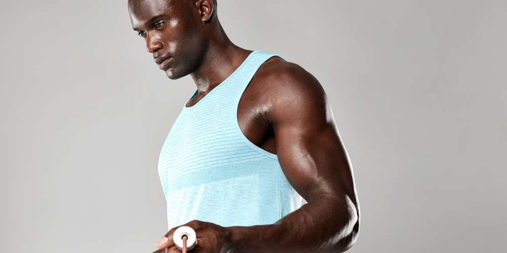 Guía para Ligar en el Gimnasio, Enamora a un Chico Musculoso con estos Útiles Consejos