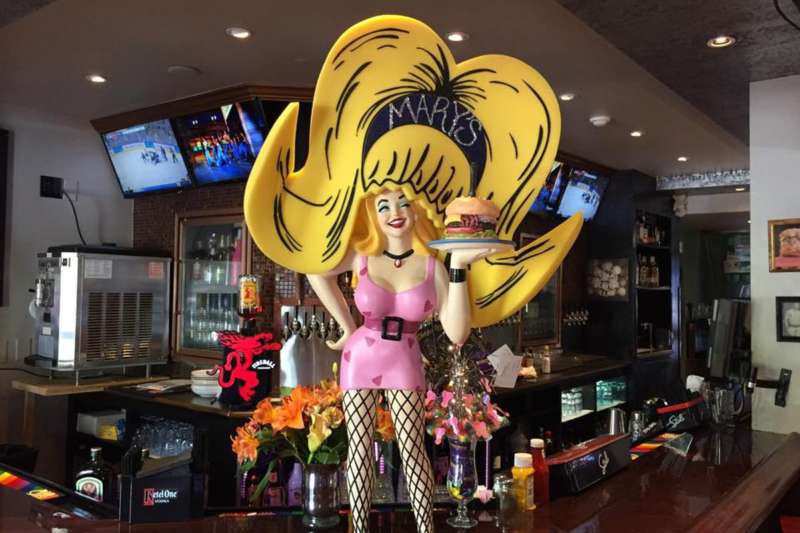 hamburger mary's 2