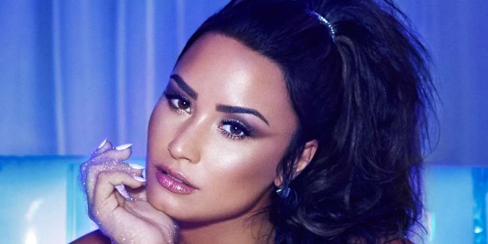 Don’t Be Dumb at Brunch: An Adorable Proposal at a Demi Lovato Concert, and a Tragic Love Story