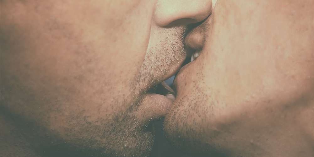 Are You Demisexual? If You’re Not Into Porn or ‘Love at First Sight,’ You Might Be