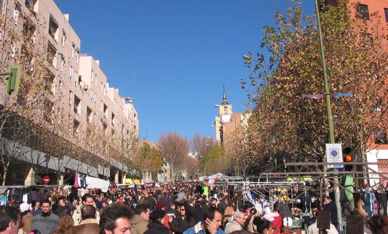 gay madrid rastro market