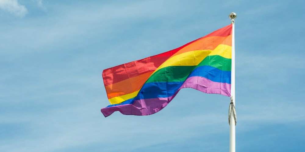 Sindicato cobra Itamaraty medidas para proteger servidores gays no exterior