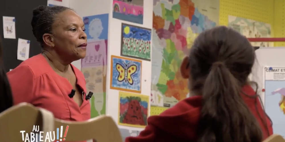 Au tableau: Quand Christiane Taubira explique l’homoparentalité aux enfants