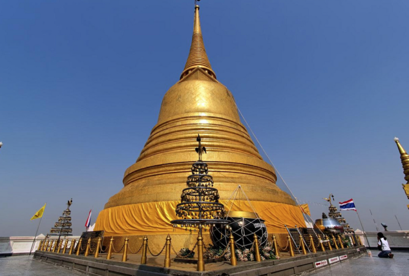 gay bangkok guide wat saket