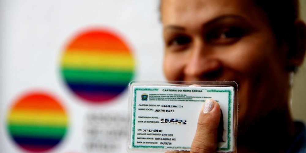 Rede estadual de ensino de MS passará a aceitar nome social de travestis e transexuais em documentos escolares
