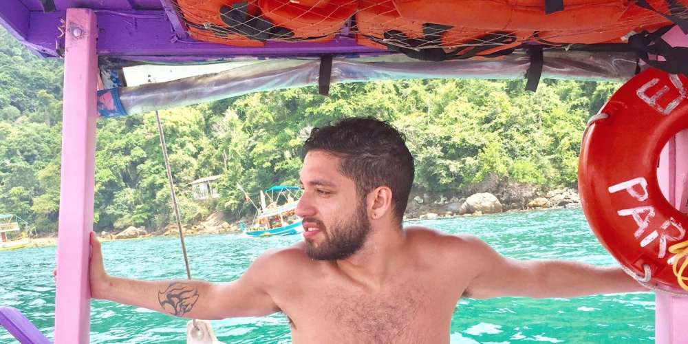 Guilherme, el #HornetGuy de Esta Semana es un Soñador que Anhela Ganar un Grammy