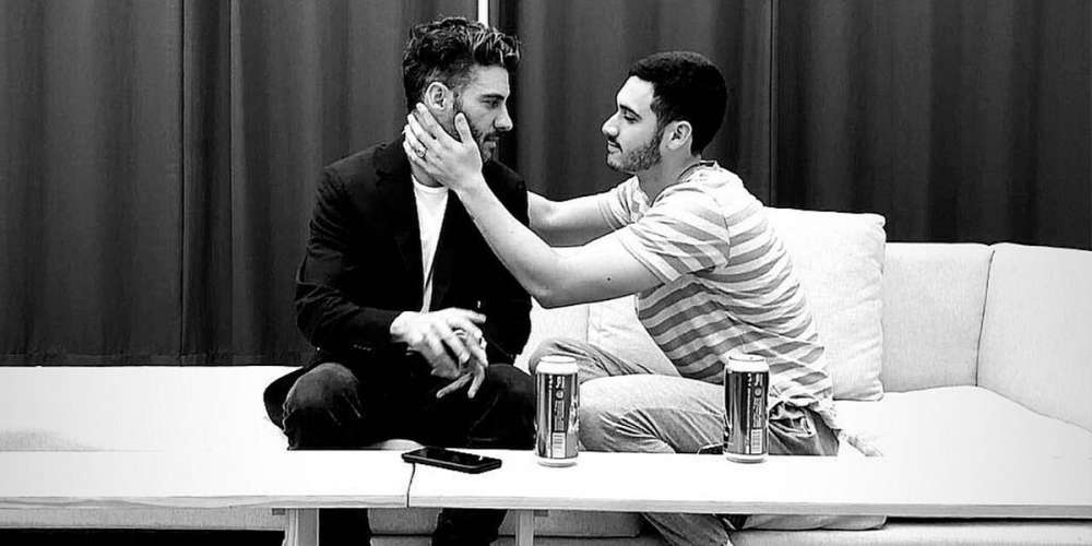 Straight, La Obra de Teatro en la que Alejandro Speitzer y Erick Elías Comparten Historia Gay