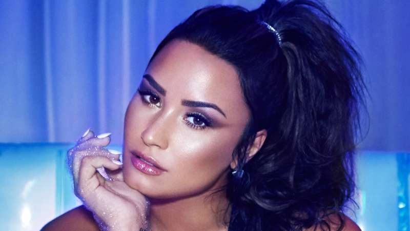 celebrities with mental illness 09, Demi Lovato