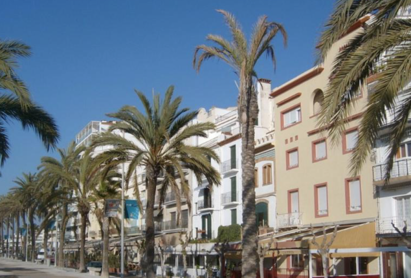 gay sitges passeig maritim