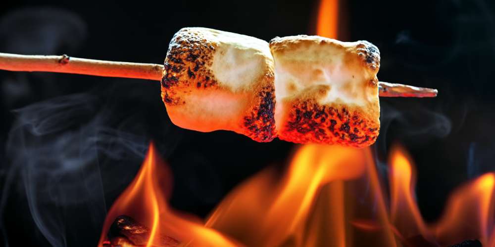 Here’s Why Experts Are Warning Hawaiians Not to Roast Marshmallows Over Volcanic Lava