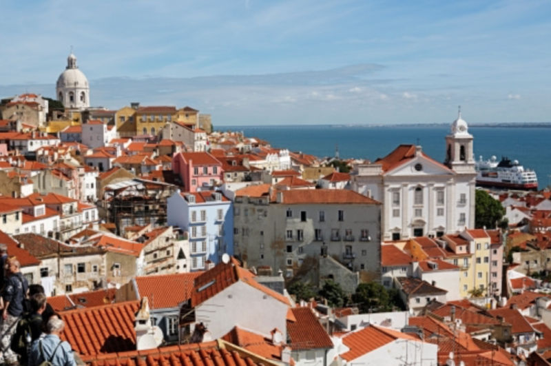 gay lisbon hornet guide alfama