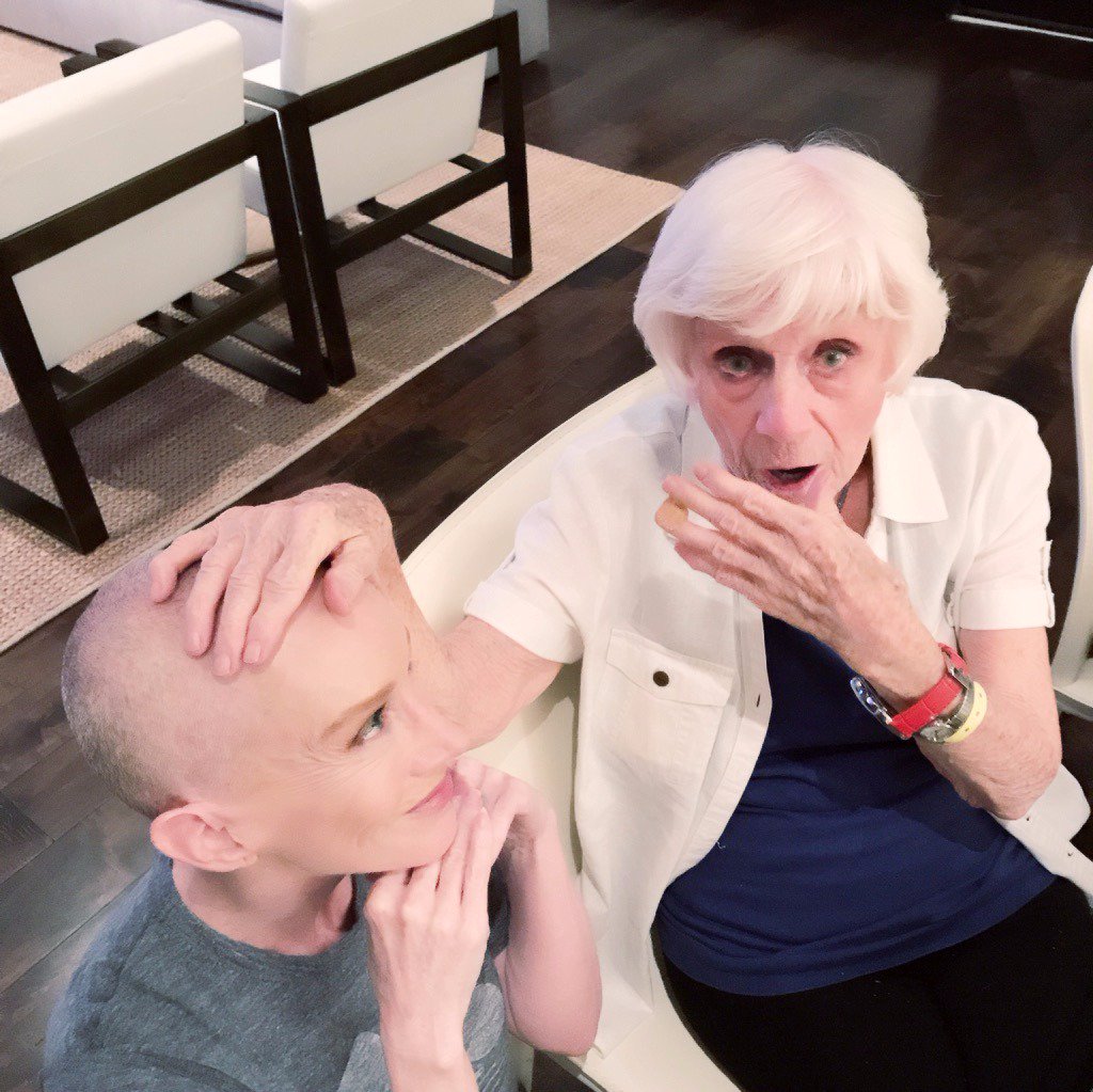 kathy griffin mom